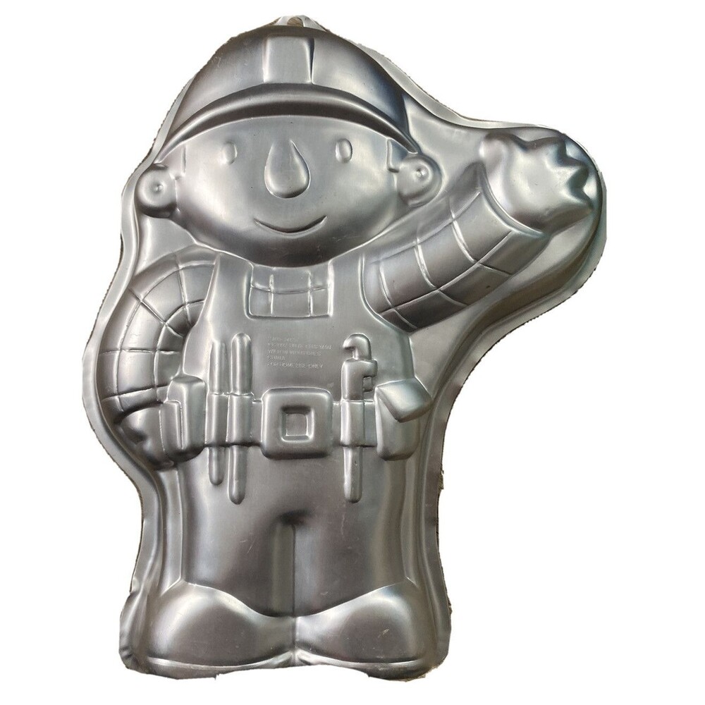 Wilton BOB THE BUILDER Character Metal Cake Pan Construction Worker 2002